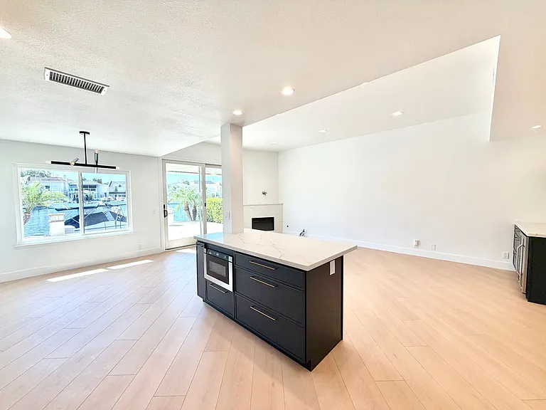 21676 Superior Ln — Photo 15