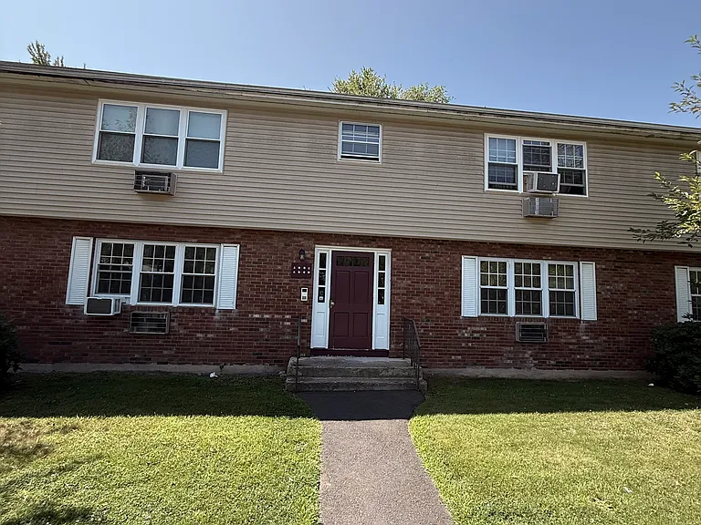 1081 Blue Hills Ave #B — Photo 20