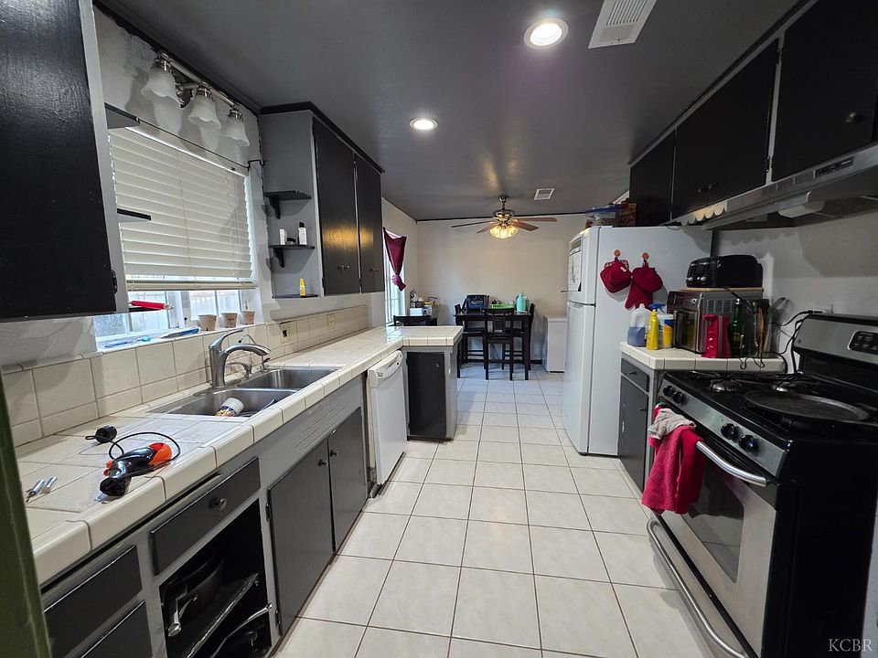 1st image of 275 Ida Way