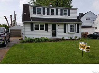 71 Gardenvale Dr, Cheektowaga, NY 14225