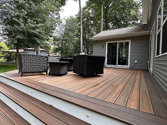 4th image of 3823 Harbor Breeze Dr