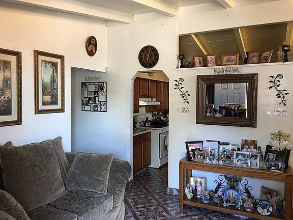 4th image of 1628 Tampa Way