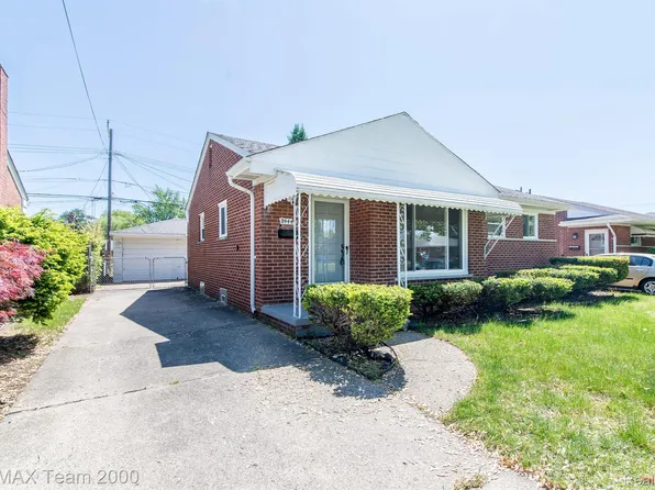 8444 Dixie Ln, Dearborn Heights, MI 48127