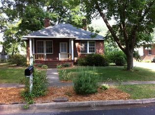 38 Locust St NE, Rome, GA 30161