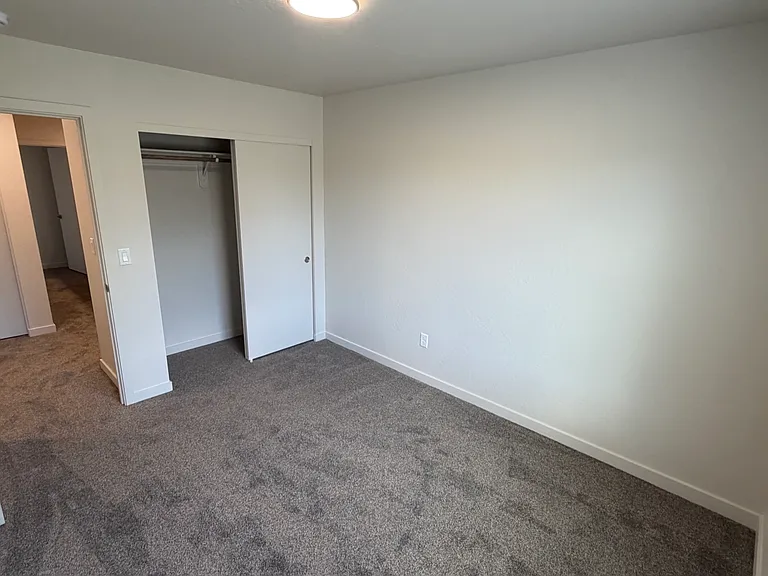 2024 Sunset Dr #5 — Photo 19