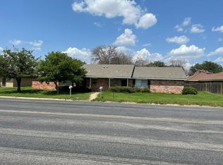 3138 Sunset Dr, San Angelo, TX 76904