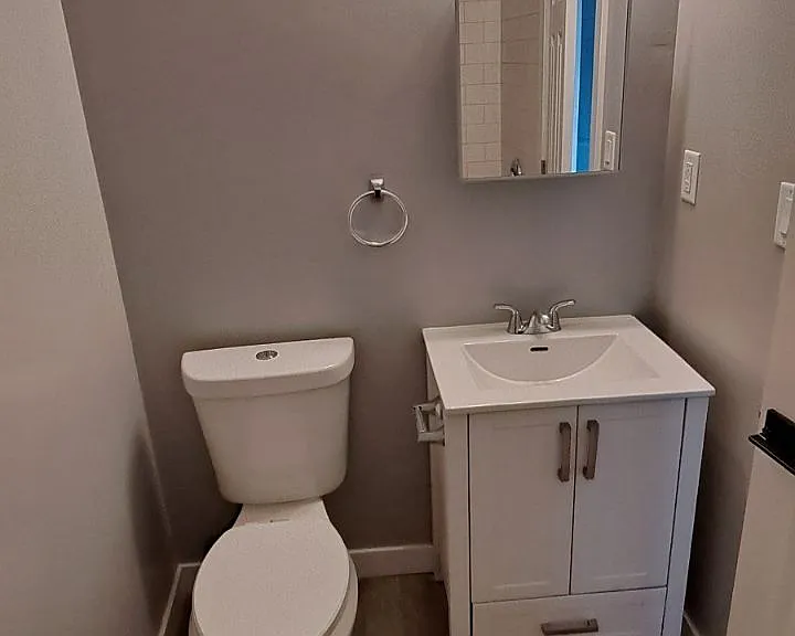 109 Albert St S #2 — Photo 5