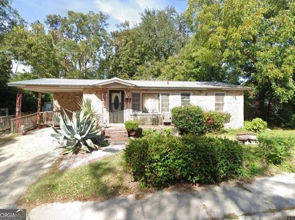 524 Martin Luther King Dr, Waycross, GA 31501