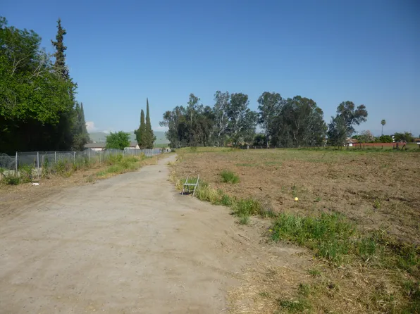 N Prospect Street, Porterville, CA 93257