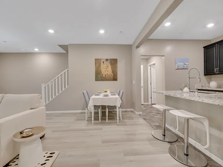 48 Alamere Falls Dr — Photo 26