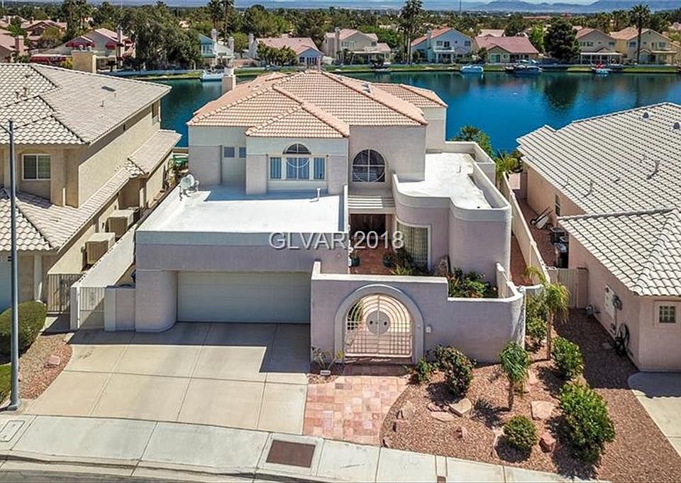 1st image of 2804 Lakecrest Dr