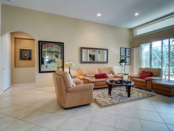 4th image of 9087 Terni Ln