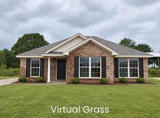 497 Country Club Dr, Wetumpka, AL 36092