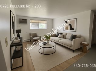 10721 Bellaire Rd APT 203, Cleveland, OH 44111