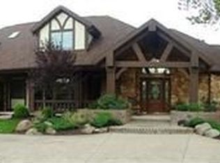 5481 Champion Creek Blvd, Medina, OH 44256