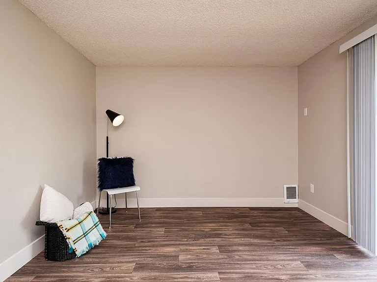 Oak Grove Living Room