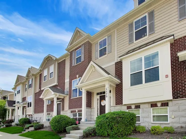 1175 Evergreen Ave #18-4, Des Plaines, IL 60016