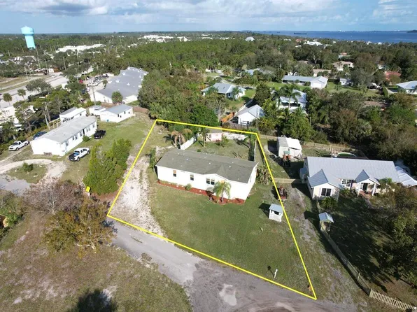 7450 132nd Street, Sebastian, FL 32958