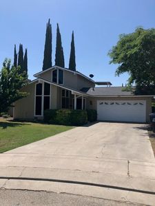 2805 W Evergreen Ave, Visalia, CA, 93277