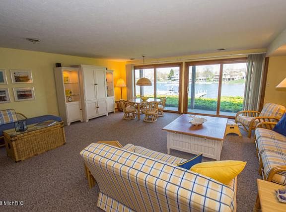 3rd image of 21318 Sail Bay Dr
