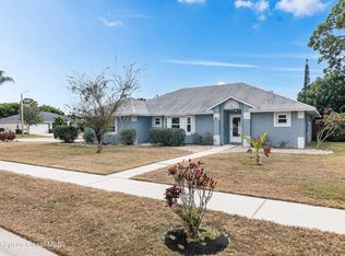 811 Topaz Dr, Rockledge, FL 32955