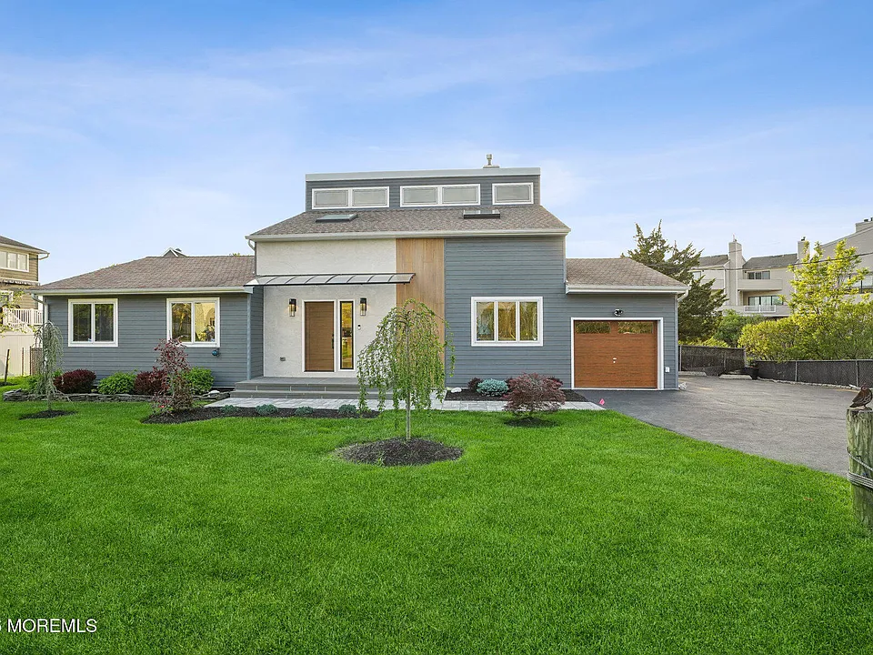 542 Patten Ave