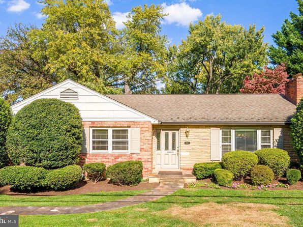 3867 N Chesterbrook Rd