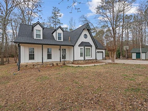 4th image of 465 Bethesda Church Rd