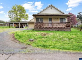 2251 Elm St, Sweet Home, OR 97386