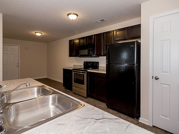 5th image of 100 Boyd Pl #2