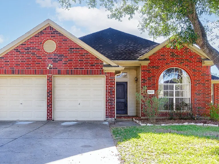 5822 Carta Valley Ln — Photo 1