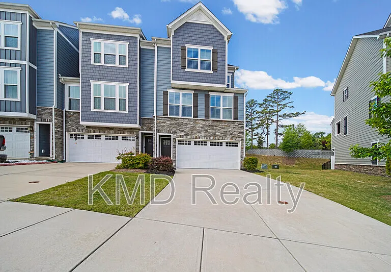 636 Crudent Rd — Photo 1