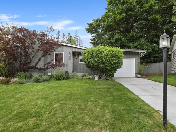 2605 E Girard Pl, Spokane, WA 99223