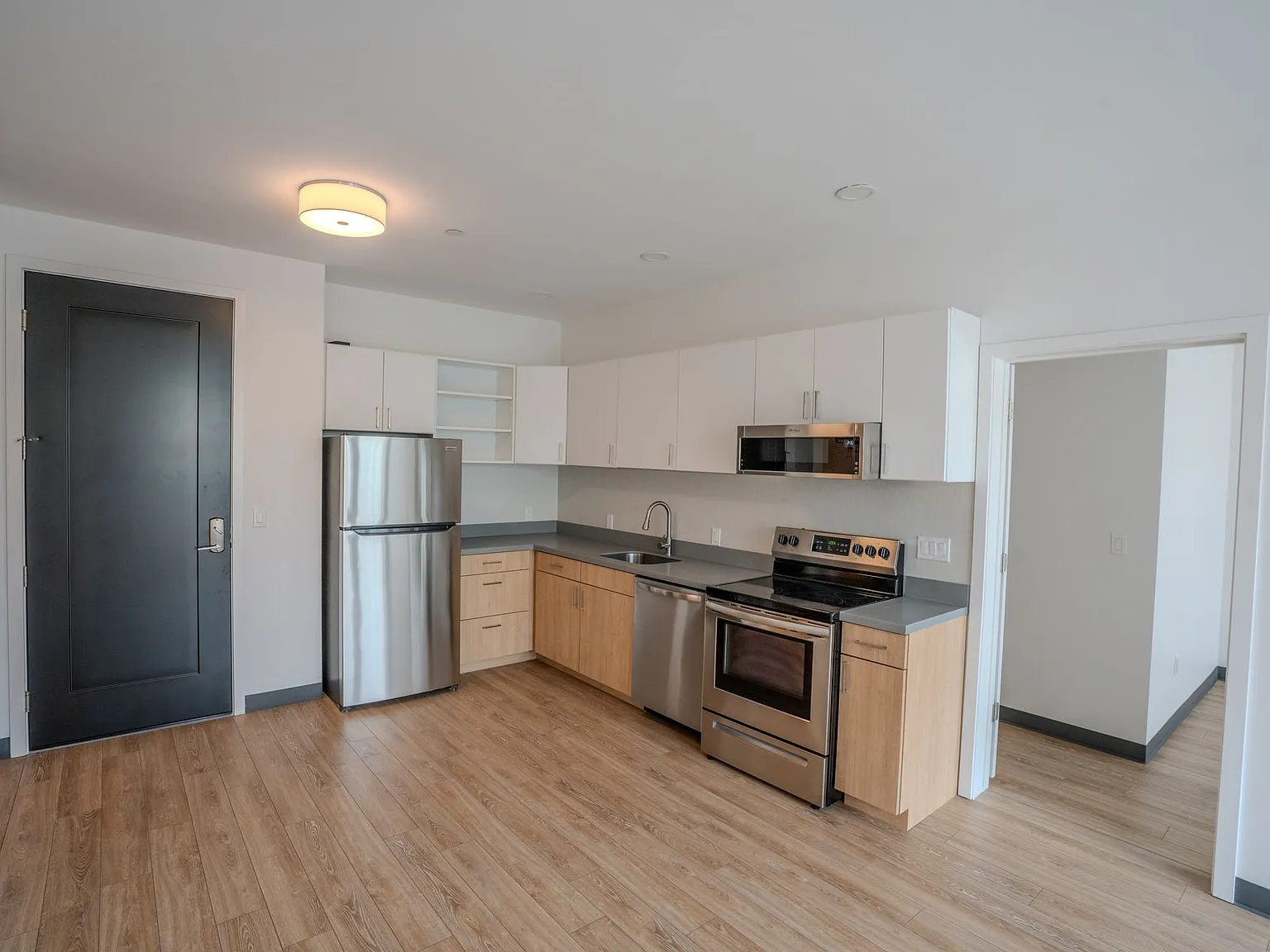Lumen Residences — Photo 1