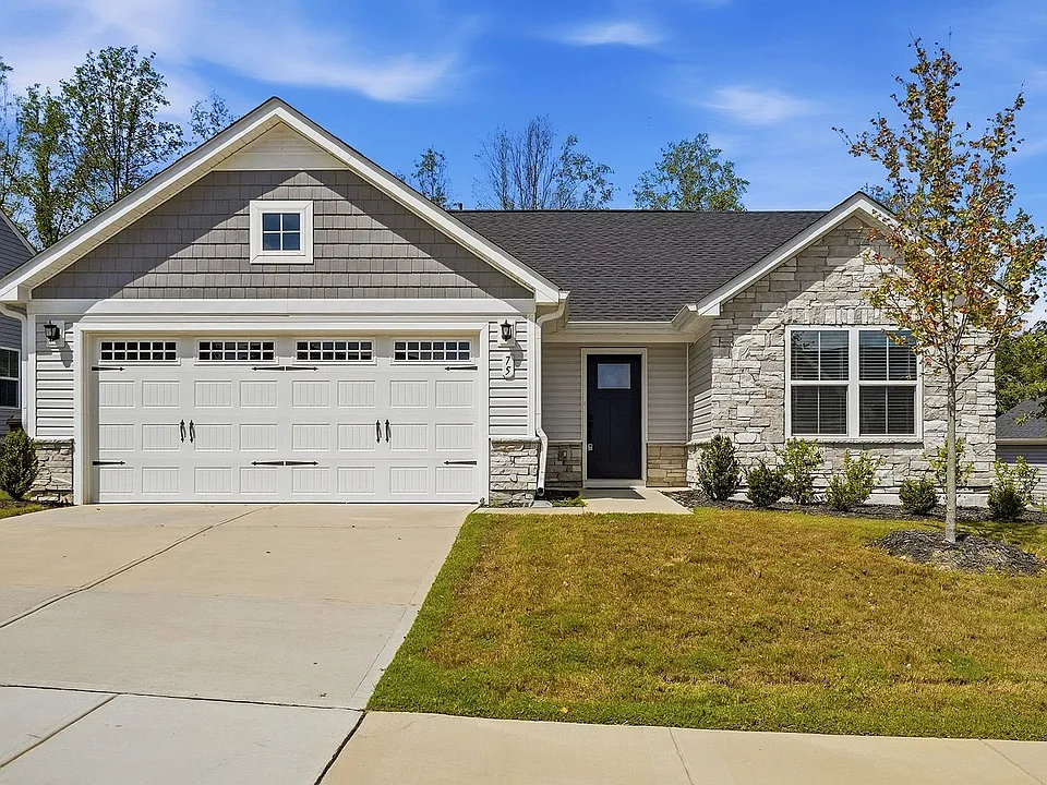 75 Clove Hitch Ln