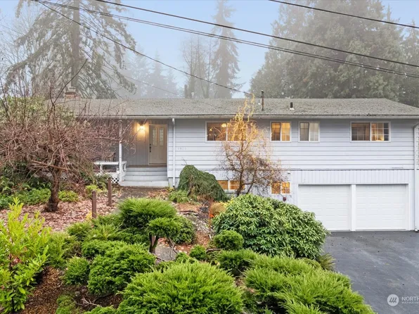 9910 227th Place SW, Edmonds, WA 98020