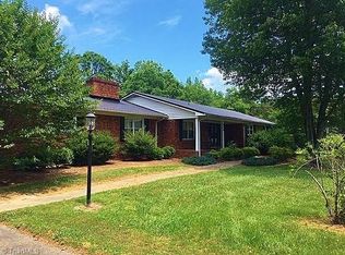 959 Shell Rd, Thomasville, NC 27360