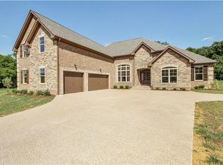 604 Ridgecrest Ln, Lebanon, TN 37087