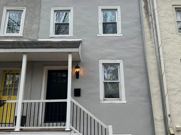 11 Mill St, Phoenixville, PA 19460