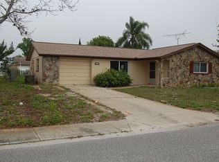 6949 Fireside Dr, Port Richey, FL 34668