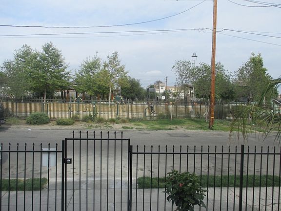 3rd image of 11311 Monitor Ave