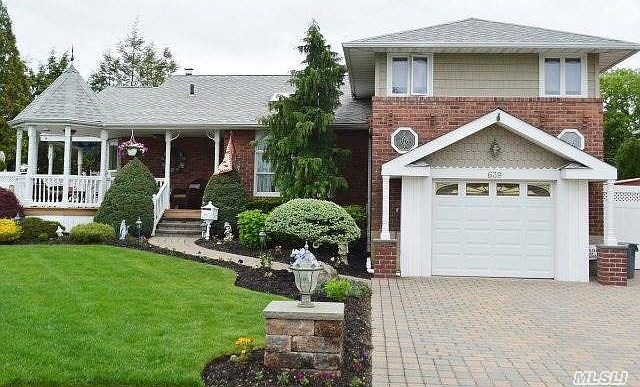 1st image of 639 Kildare Cres
