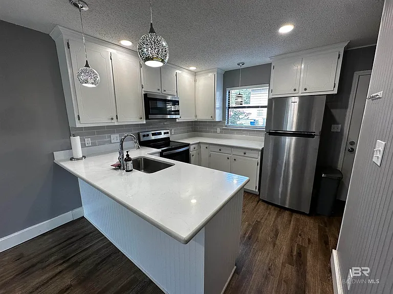 200 Parma Dr #F4 — Photo 7