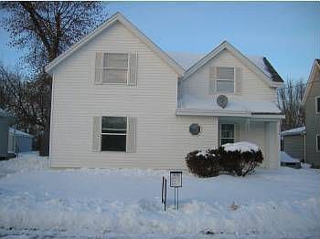 2nd image of 713 6th Ave SE