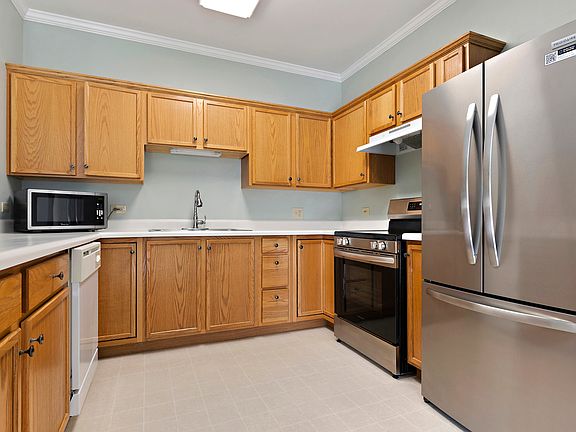 2nd image of 801 N McLean Blvd APT 124