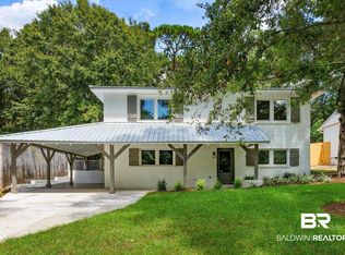 407 Barclay Ave, Fairhope, AL 36532