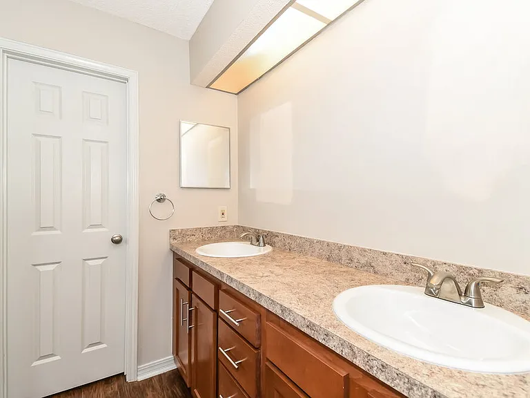 8315 Crosswind Rd — Photo 14
