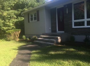 4312 Consaul Rd, Niskayuna, NY 12304