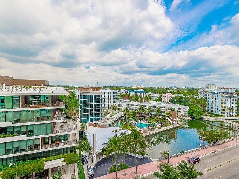 2301 Collins Ave #926 — Photo 32