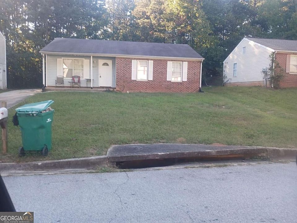 1st image of 5677 Pine Gate Dr
